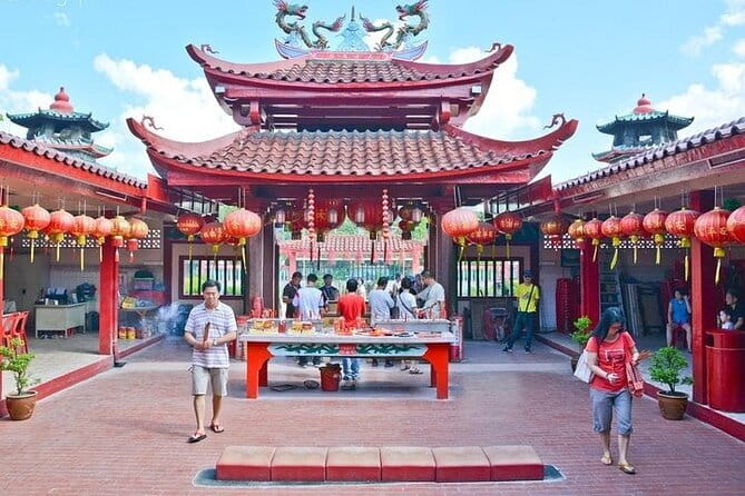 1 Day Batam City Tour with Ferry Ticket, Lunch and Massage - Muhammad Cheng Ho Mosque and cultural crossover