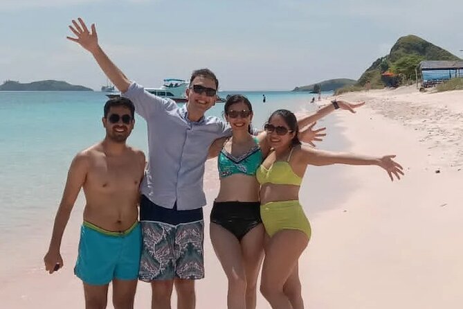 1 Day Komodo Trip by Private Fast Boat - Kanawa Island: the final snorkeling session