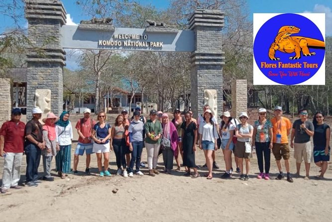 1 Day Komodo Trip By Share Fast Boat - Kanawa Island: a final snorkeling stop