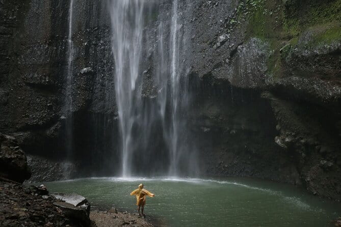 1 Day Mount Bromo Sharing Tour Package from Malang - Crossing the Sea of Sand by 4WD jeep