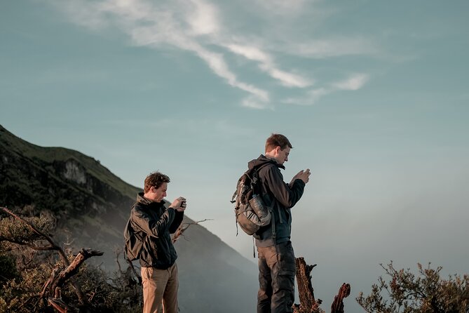 1 Day - ULTIMATE Tour Ijen Blue Fire From Surabaya, Malang and Banyuwangi - Reaching the Ijen crater in the dark