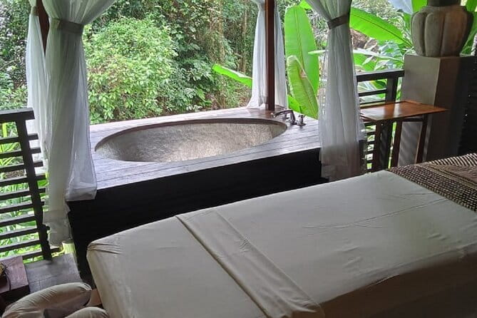 2 hours Bali Lulur Massage & Spa Treatment Including Hotel Transfers - Price, private transport, and overall value