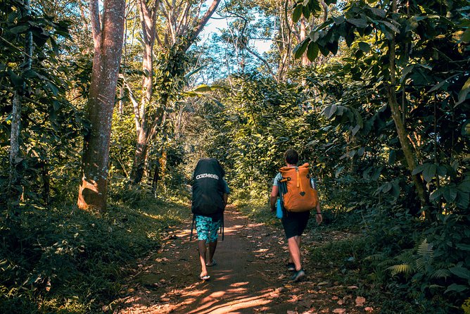 2D1N Senaru Crater Rim Trekking - The crater-rim night and its simple comforts
