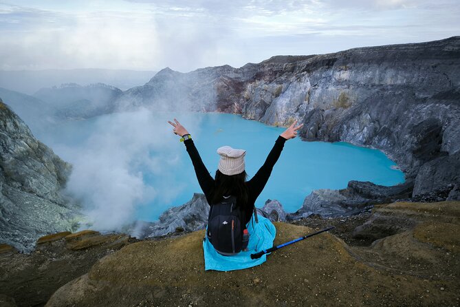 3-Day Private Tour: Tumpak Sewu Waterfall, Mt Bromo & Ijen Crater - Guides, vehicles, and the private-tour advantage