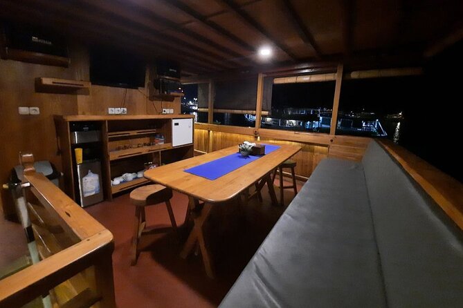 3 Days in Labuan Bajo with accommodation - Meals, equipment, and the comfort question
