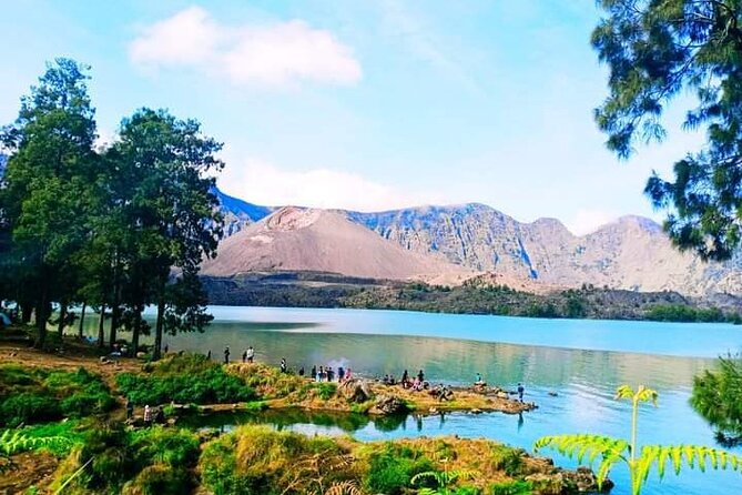 3D/2N Rinjani trekking summit,lake and hot springs. - The route from Sembalun Village to the first rim