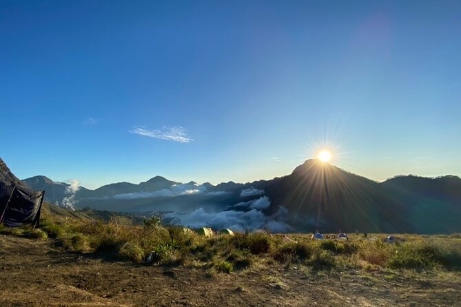 3D/2N Rinjani trekking summit,lake and hot springs. - The 3.5-hour climb to Rinjani’s summit