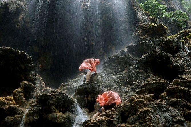 3D2N - Mount Bromo, Tumpak Sewu, Kawah Ijen Crater start from Malang or Surabaya - Guides, drivers, and communication