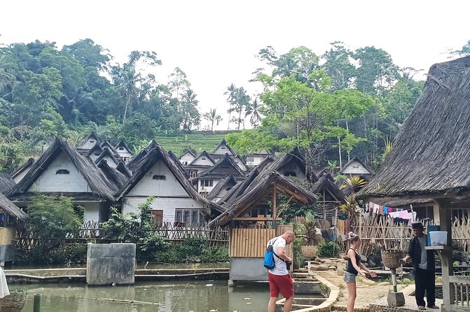 3D2N trip kawah putih-papandayan vulcan-nagavillage-green canyon - Kampung Naga and the road toward Pangandaran