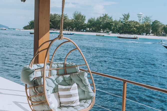 4-in-1 • Gili Islands Half-day Snorkel & Lunch Catamaran Tour - Secret Garden and the final snorkeling stop