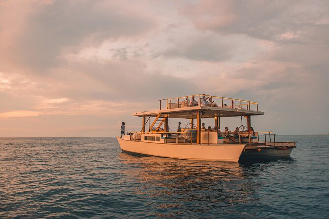 4-in-1 • Gili Islands Snorkel & Sunset Half-day Catamaran Cruise - Meeting the catamaran at Gili Trawangan