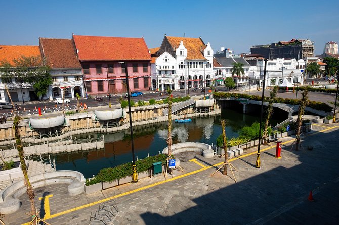 6 Hours Jakarta Private City Tour - (Must Visit Places) - Timing, traffic, and the private-tour question