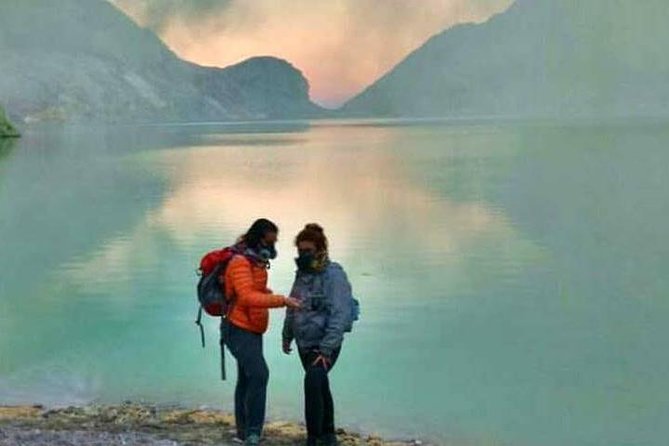 Active Volcanoes Bromo and Ijen - Start Surabaya 3 Days and 2 Nights - Hotels, meals, and what the price really covers
