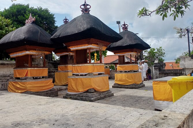 All Inclusive Kecak Dance and Uluwatu Temple Admission Ticket - Waiting, Heat, and Seating Advice