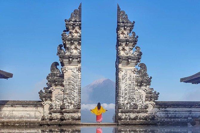 All-Inclusive Lempuyang Temple Gate Of Heaven Tour - Tirta Gangga’s water gardens and royal setting
