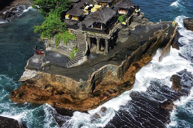 All inclusive Tanah lot & North Bali Tour: Jatiluwih, Ulun Danu - Banyumala Waterfall requires real effort