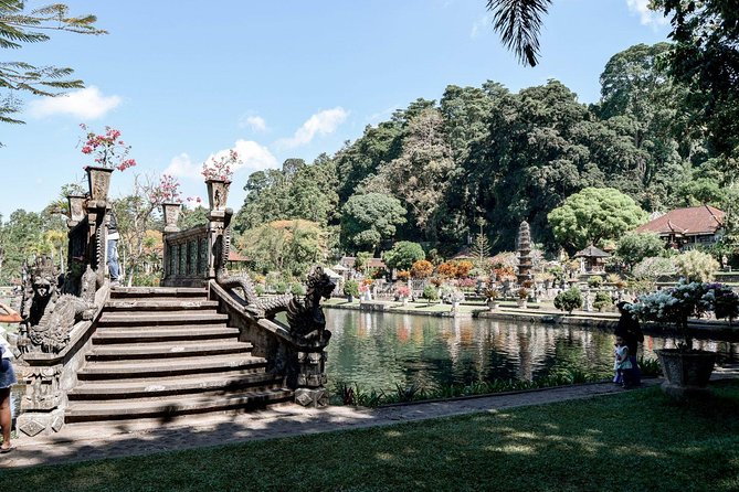 Amazing Private Tour: Lempuyang temple, Tirta gangga, Tukad cepung waterfall - The photo factor, and the cultural tradeoff