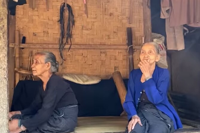 Baduy Tribal Tracker and Village in Private Tour Full Day & Lunch - Arriving at Baduy Luar Village