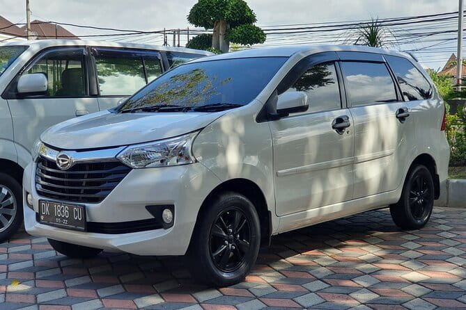 Bali Airport Private Transfer - The people behind the wheel