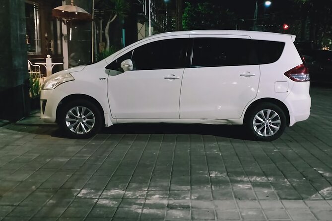 Bali Airport To/From Kuta, Seminyak and Canggu | Price per Car - What the vehicle and driver service are like