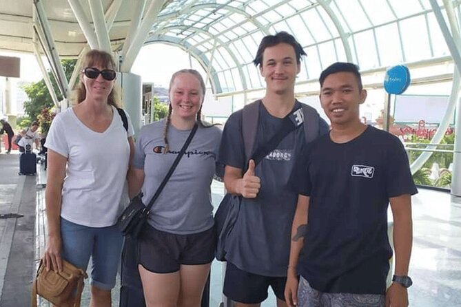 Bali Airport Transfers Convenient Pickup to Popular Areas - From baggage reclaim to the air-conditioned vehicle