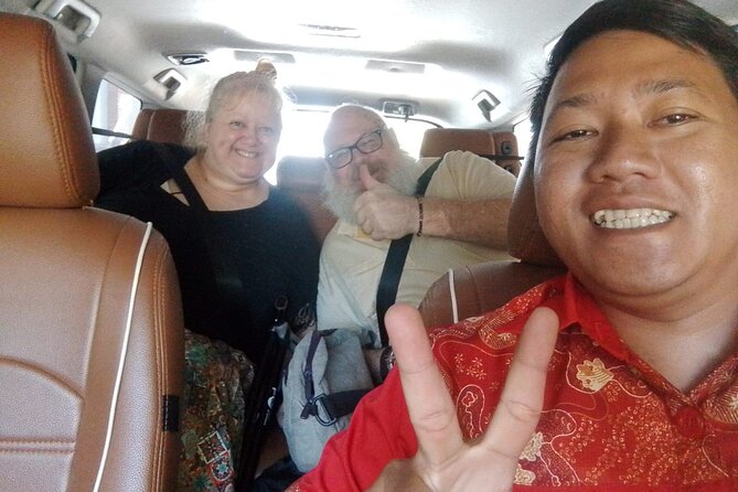 Bali Arrival Shuttle Airport Transfer - Meeting your driver at Ngurah Rai Airport