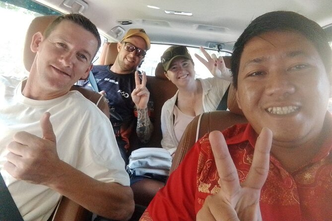 Bali Arrival Shuttle Airport Transfer - Inside the clean, air-conditioned vehicle