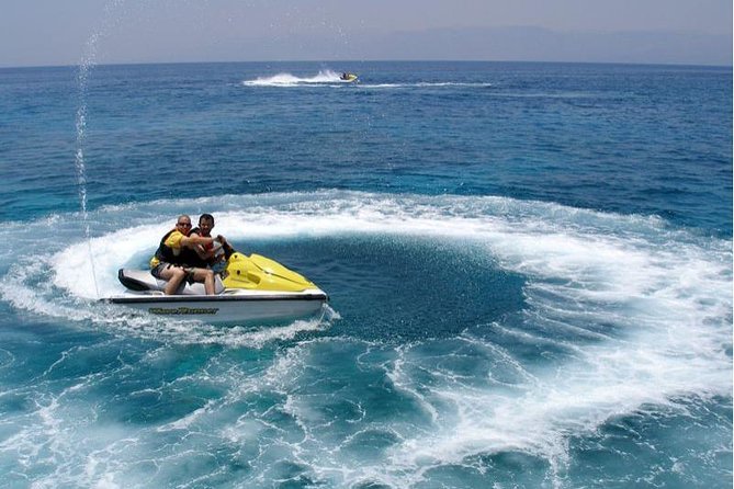 Bali Beaches Hopping - Uluwatu Temple - What the drivers add to the experience