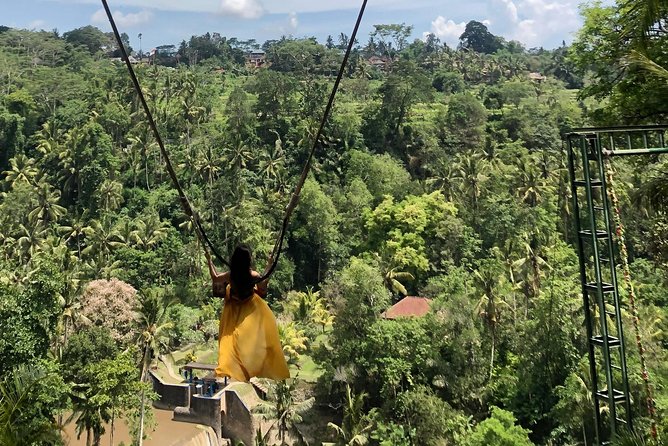 Bali Beautiful Insta with Real Bali Swing - The guide can shape the whole day