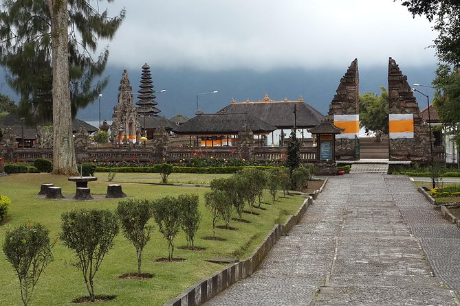 Bali Beautiful Insta with Real Bali Swing - Wanagiri Hidden Hills and the Buyan Lake view