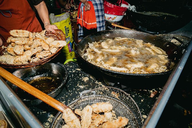 Bali Bites Food Tour with 15+ Tastings - Seven or eight stops, with a full appetite required