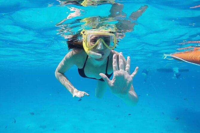 Bali Blue Lagoon Snorkeling with Private Transfer and Lunch - What the guide and equipment add