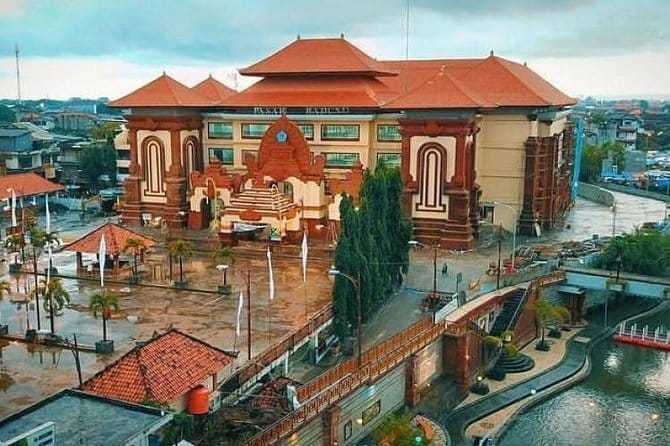Bali Car-Charter: Half Day Denpasar City Tour - Jagatnatha Temple beside Puputan Badung Square