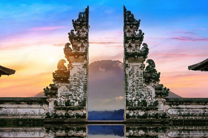 Bali Car-Charter: Half Day Denpasar City Tour - Private car service and the role of the driver