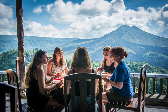 Bali Countryside Cycling Tours - The downhill ride through villages and rice fields