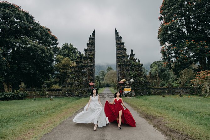 Bali Flying Dress VIP Ubud Photoshoot (Private with Professional Photographer) - Key points to know