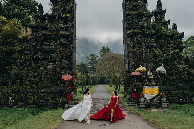 Bali Flying Dress VIP Ubud Photoshoot (Private with Professional Photographer) - The value of a private photographer and assistant