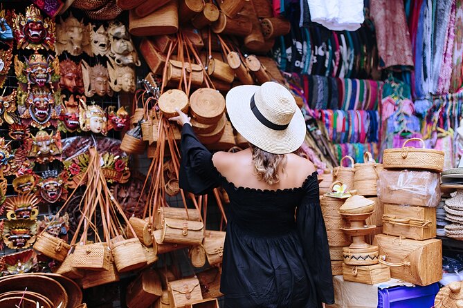 Bali Full-Day Car Charter: Ubud and Kintamani Volcano Tour - Ubud Palace and the short city-center visit