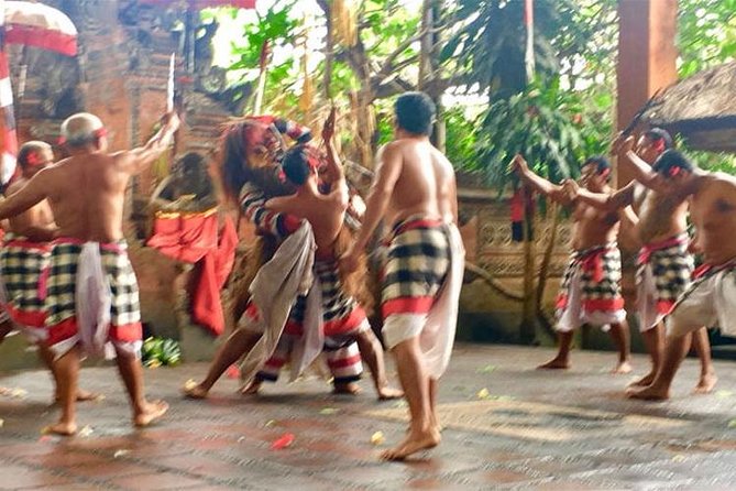 Bali Full Day Tour - Bali Temple Tour - Batuan Temple: a short visit with religious context