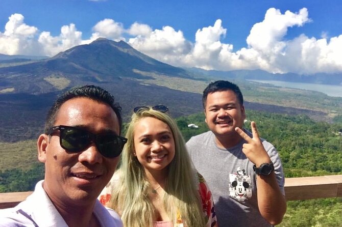 Bali Full Day Tour - Bali Temple Tour - Goa Gajah: a carved entrance and a compact temple stop