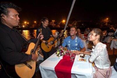Bali Hai – Romantic Aristocat Evening Dinner Cruise