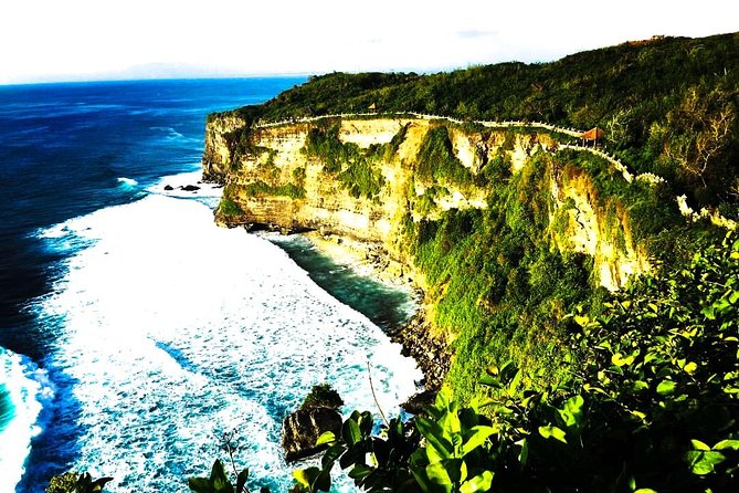 Bali Halfday Tour Uluwatu - Padang Padang Beach and Two Hours by the Water