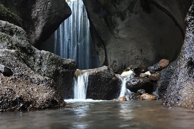 Bali Instagram Tour : Heaven Gate Tour - Tirta Gangga - Tukad Cepung Waterfalls - Lempuyang Temple and the famous Heaven Gate
