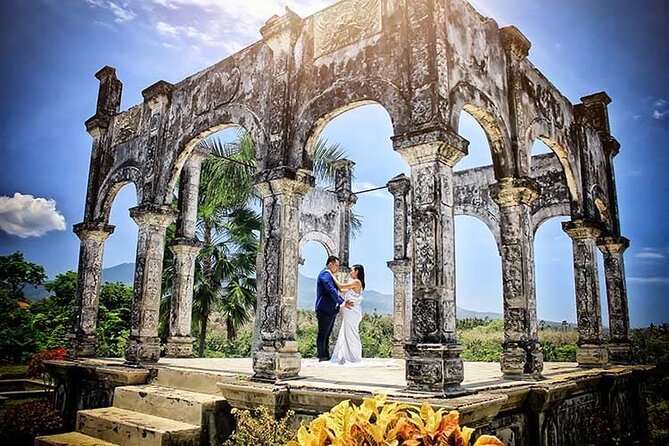 Bali Instagram Tour: The Most Scenic Spots - Tirta Gangga’s pools, statues, and short visit