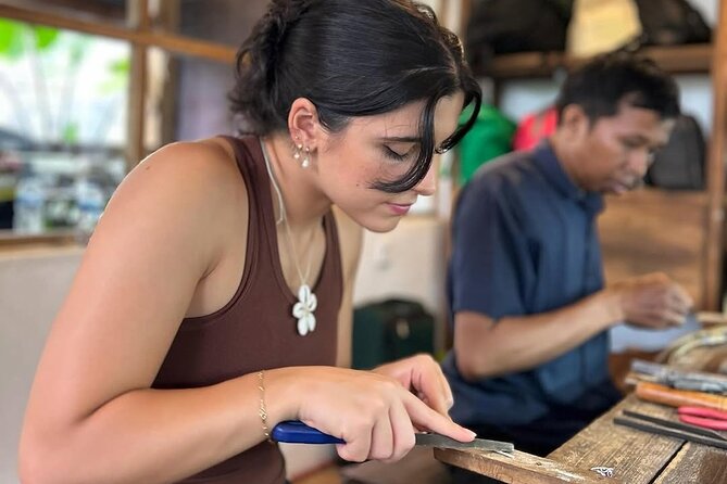 Bali Jewelry Silver Class in Uluwatu with Gold Plating Option - Arriving at the Pecatu studio