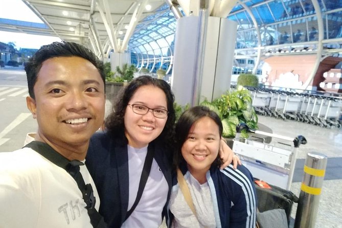 Bali Private arrival airport transfer - Drivers who add a friendly local touch