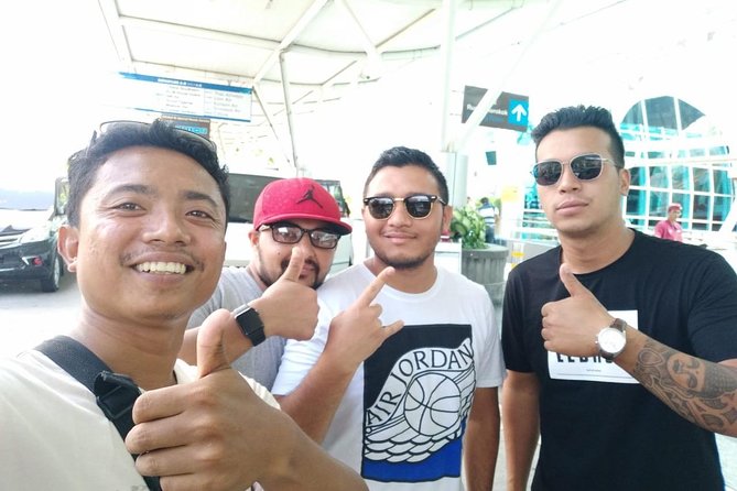 Bali Private arrival airport transfer - Finding your driver after an international or domestic flight