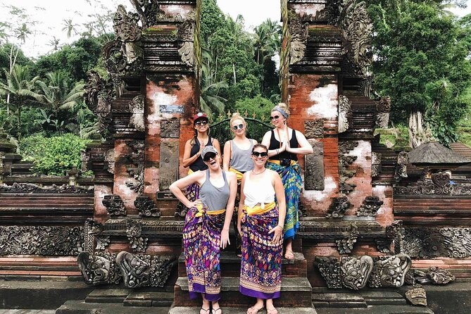 Bali Private Car Hire with English-Speaking Driver - Sacred Monkey Forest, Temples, and Macaques