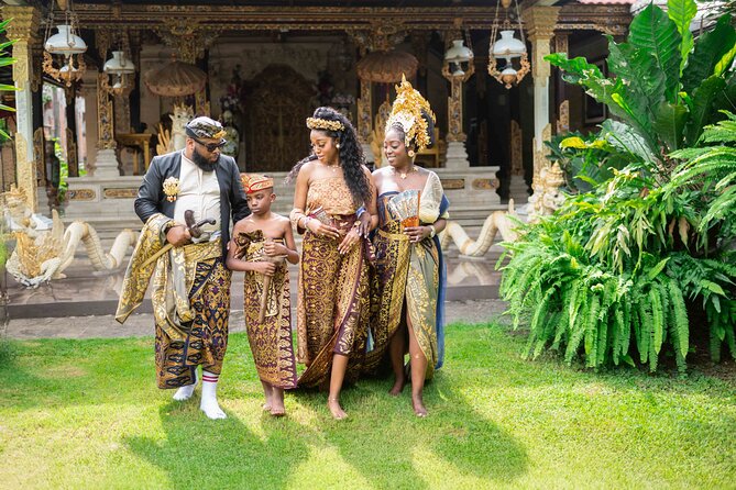 Bali Professional Photoshoot in Traditional Dress Outfit - Original files and retouched images