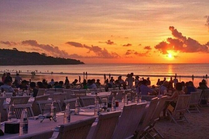 Bali Romantic Seafood Dinner under sunset jimbaran Beach - Meeting at Kekeluargaan Pandan Sari Cafe